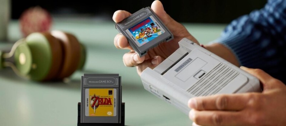 LEGO Game Boy
